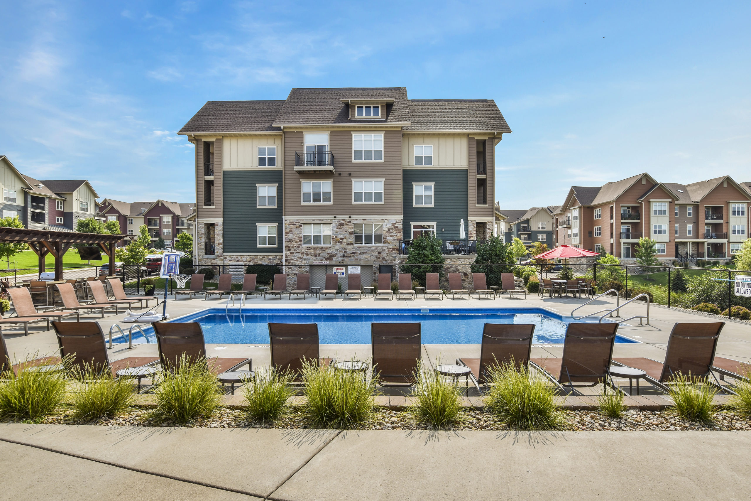 West Madison and Verona Apartments McKenzie Apartment Company